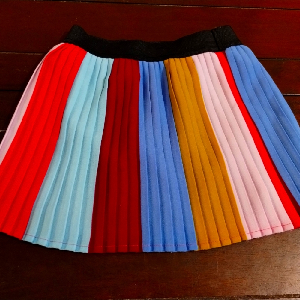 Girls Oshkosh skirt sz 2t